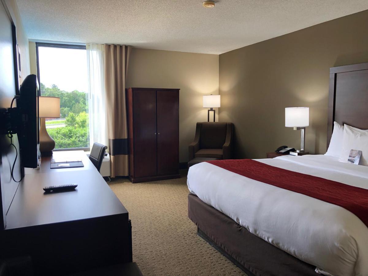 Comfort Inn & Suites Durham Near Duke University Экстерьер фото