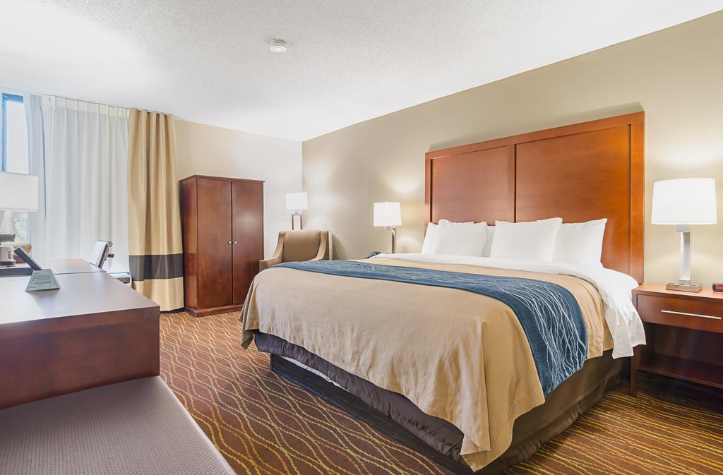 Comfort Inn & Suites Durham Near Duke University Экстерьер фото