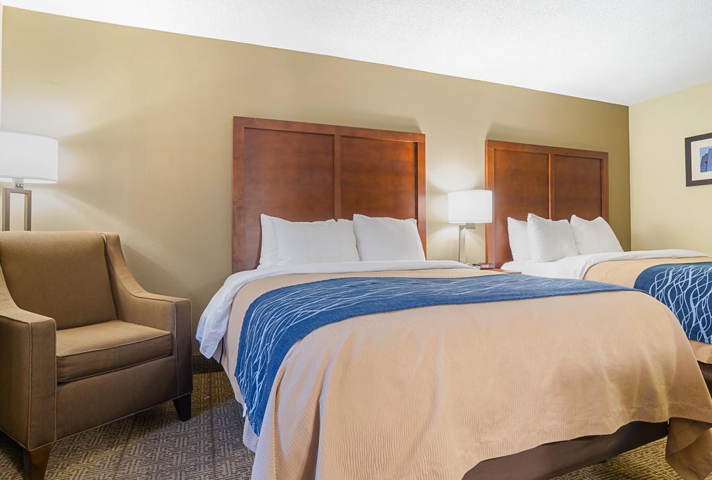 Comfort Inn & Suites Durham Near Duke University Экстерьер фото